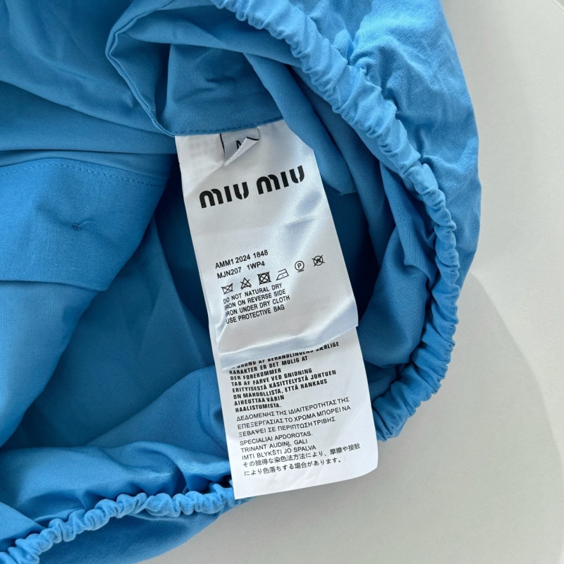 786b0df4198494f224a440ca88d585fe_1758461614_9789.jpg 786b0df4198494f224a440ca88d585fe_1758461614_9789.jpg