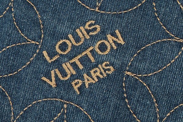 375cf149872e711492f9b1c5c57243ef_1762344318_1767.jpg 375cf149872e711492f9b1c5c57243ef_1762344318_1767.jpg