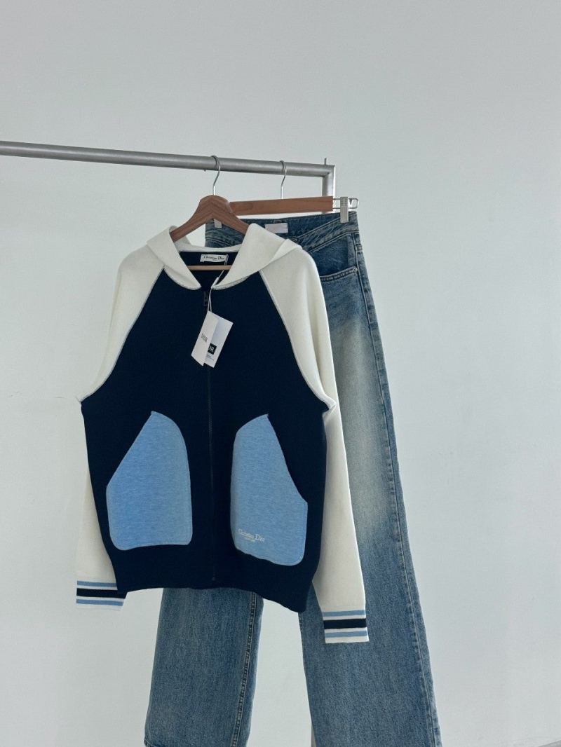 5e1625ac95ee902b11d9d6e7f9f4f7fb_1764918973_3614.jpg 5e1625ac95ee902b11d9d6e7f9f4f7fb_1764918973_3614.jpg