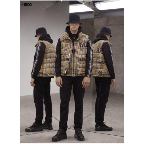 버버리 호스페리 레터링 프린트 패딩 베스트