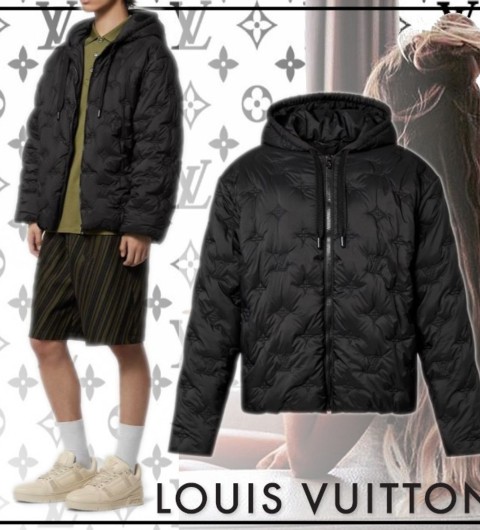 루이비통 모노그램 퀄티드 후드 블루종 다운자켓 - 2 Color