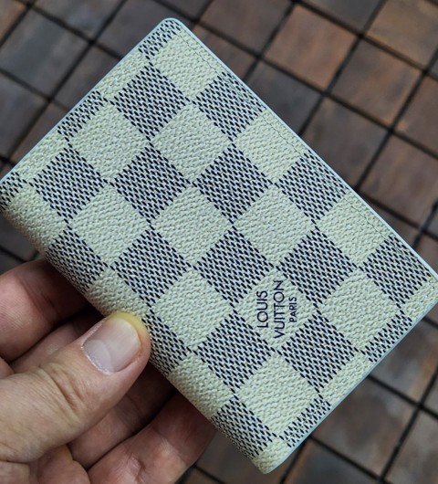 루이비통 아주르 오거나이저 카드지갑