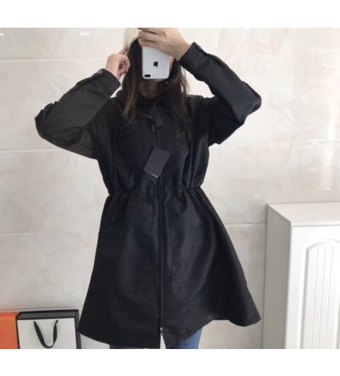 프라다 블랙 나일론후드 바람막이