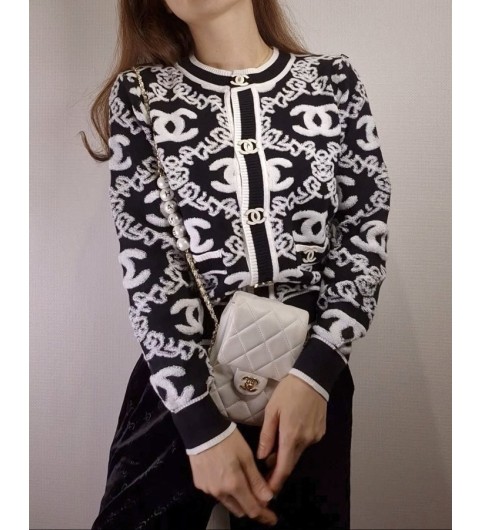 샤넬 여성 빅로고 패턴 가디건