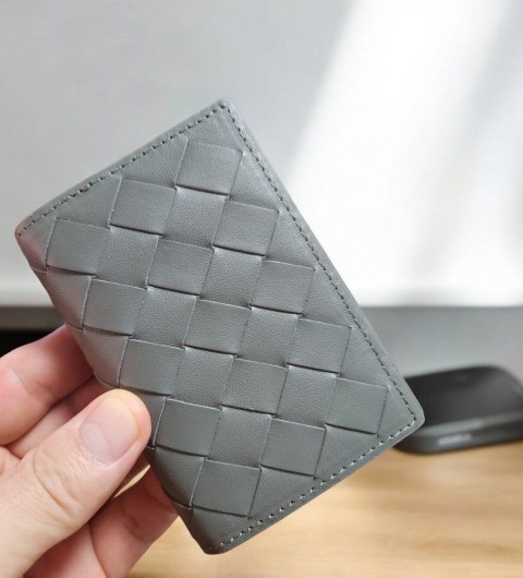 보테가베네타 인트레치아토 카드지갑 - 그레이