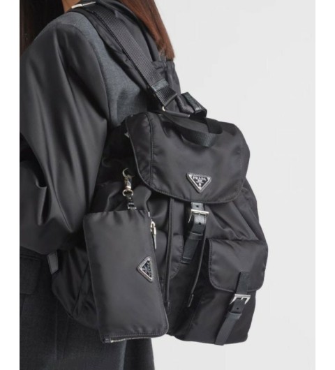 프라다 리나일론 미디엄 백팩