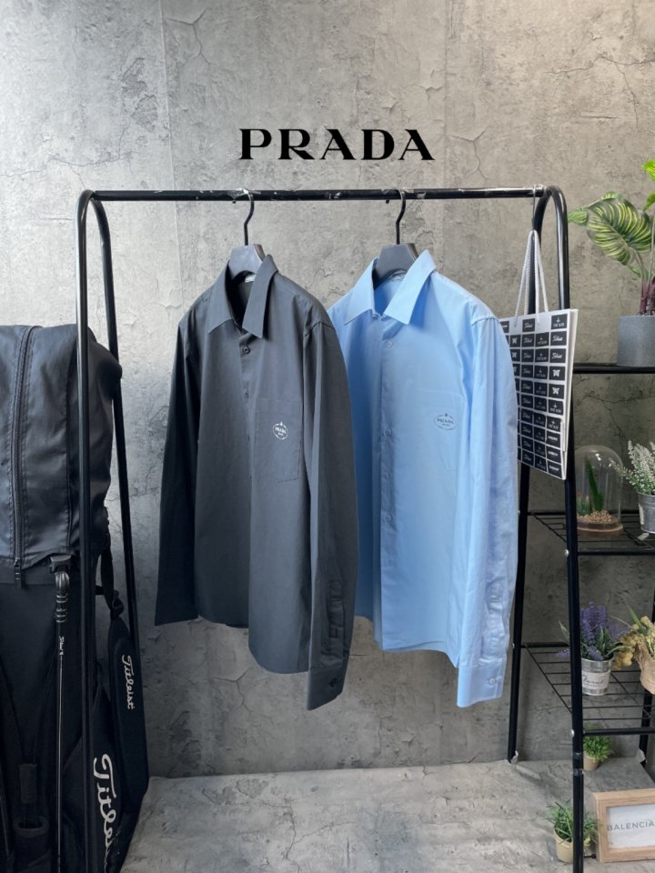 프라다 포켓 로고 셔츠 2color