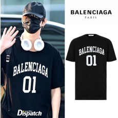 발렌시아가 01 컬렉션 반팔 티셔츠