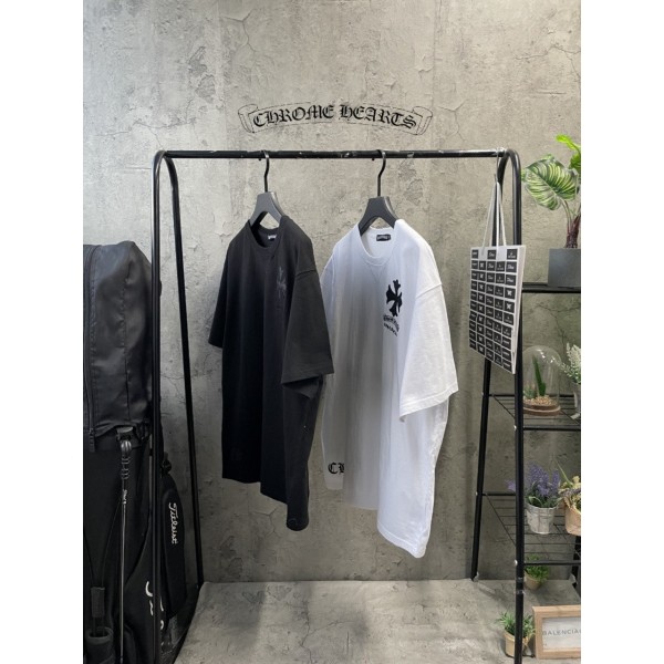 크롬하츠 십자가 워싱티1 (2color)-레플리카 사이트 쇼핑몰