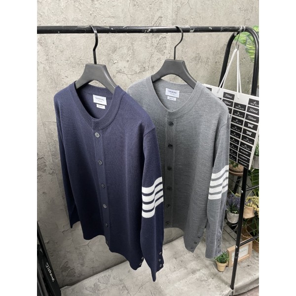 톰브라운 라운드 가디건 (2color)-레플리카 사이트 쇼핑몰