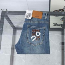 로에베 온러닝 콜라보 자수 데님 팬츠