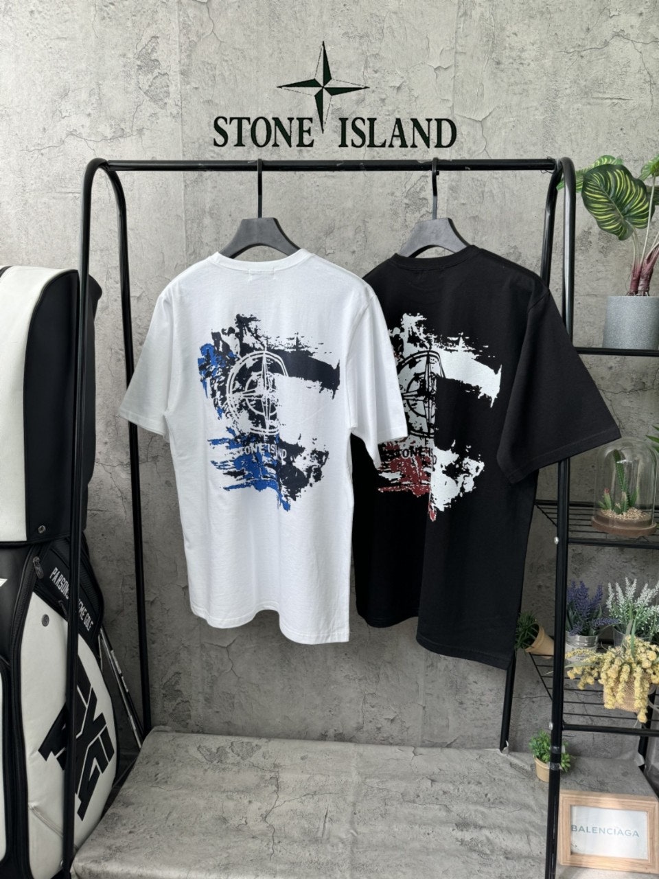 스톤아일랜드 크랙 로고 반팔티 (2color)