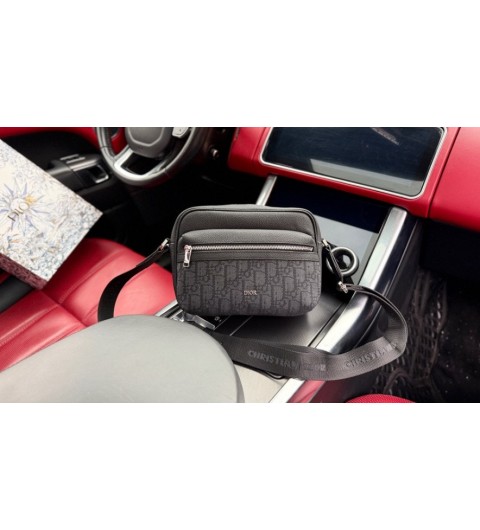 디올 Rider 2.0 지퍼 메신저백 블랙 & 블랙 Oblique 자카드