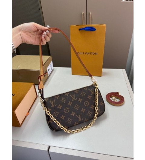 루이비통 포쉐트 악세수아 모노그램