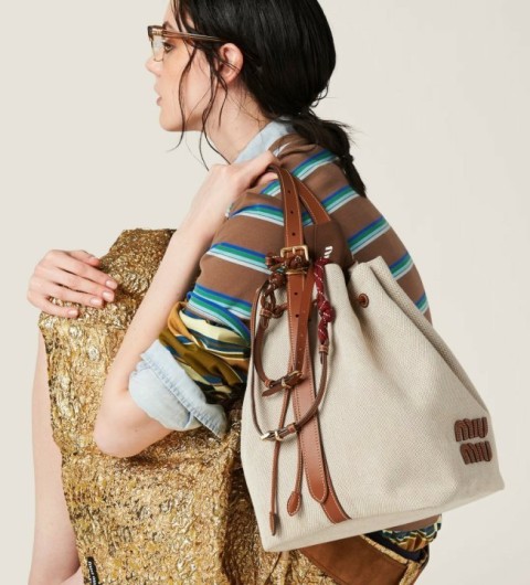 미우미우 캔버스 가죽 버킷백