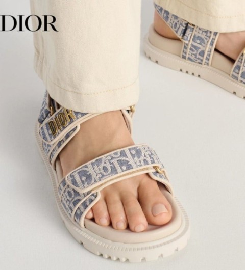 디올 여성 오블리크 액트 샌들 최상위버전