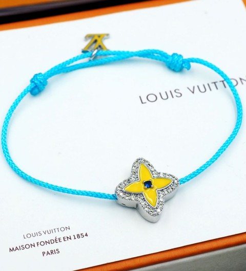 루이비통 모노그램 플라워 스테시아 (Monogram Flower Stesia) 팔찌