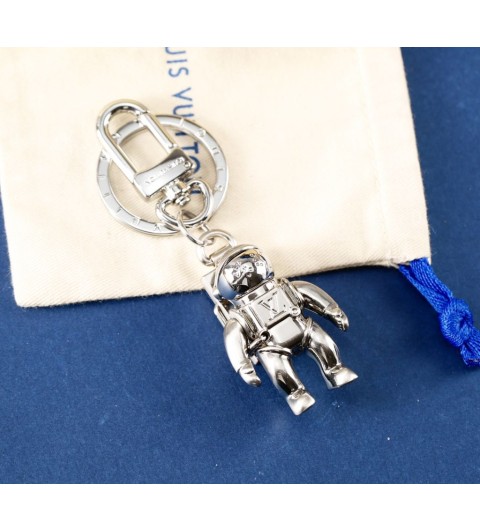 루이비통 LV 우주비행사 키 홀더 & 백참