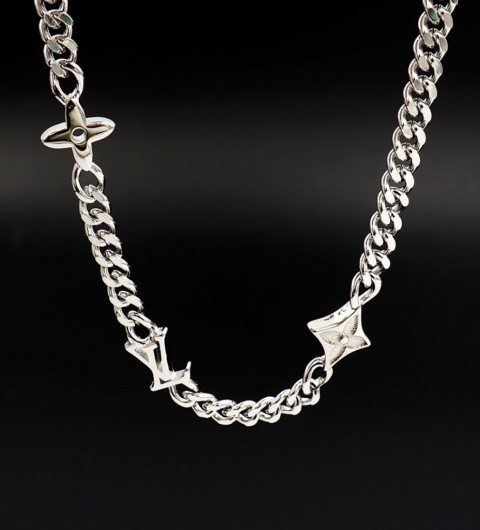 루이비통 모노그램 로우 목걸이