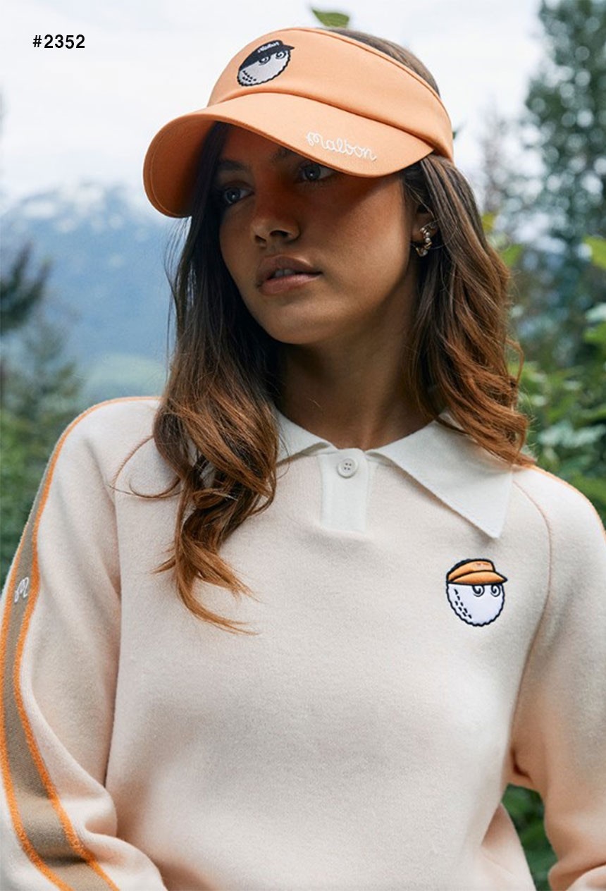 말본 여성 소매 배색 카라 니트