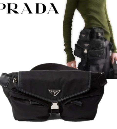 프라다 나일론 삼각 로고 투 포켓 숄더 백