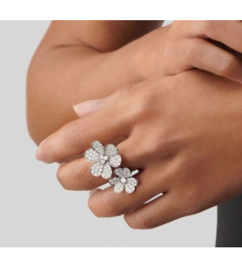 반클리프 프리볼 비트윈 더 핑거 링 실버