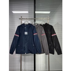 톰브라운 3선 암밴드 바람막이 후드 자켓 - 3 Color