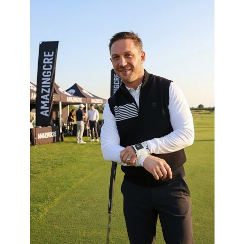 세일 - 어메이징크리 아코디오 니트 집업 베스트 - 2 Color