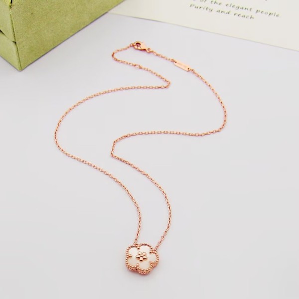 반클리프 럭키 스프링 펜던트, 플럼 블로썸-레플리카 사이트 쇼핑몰