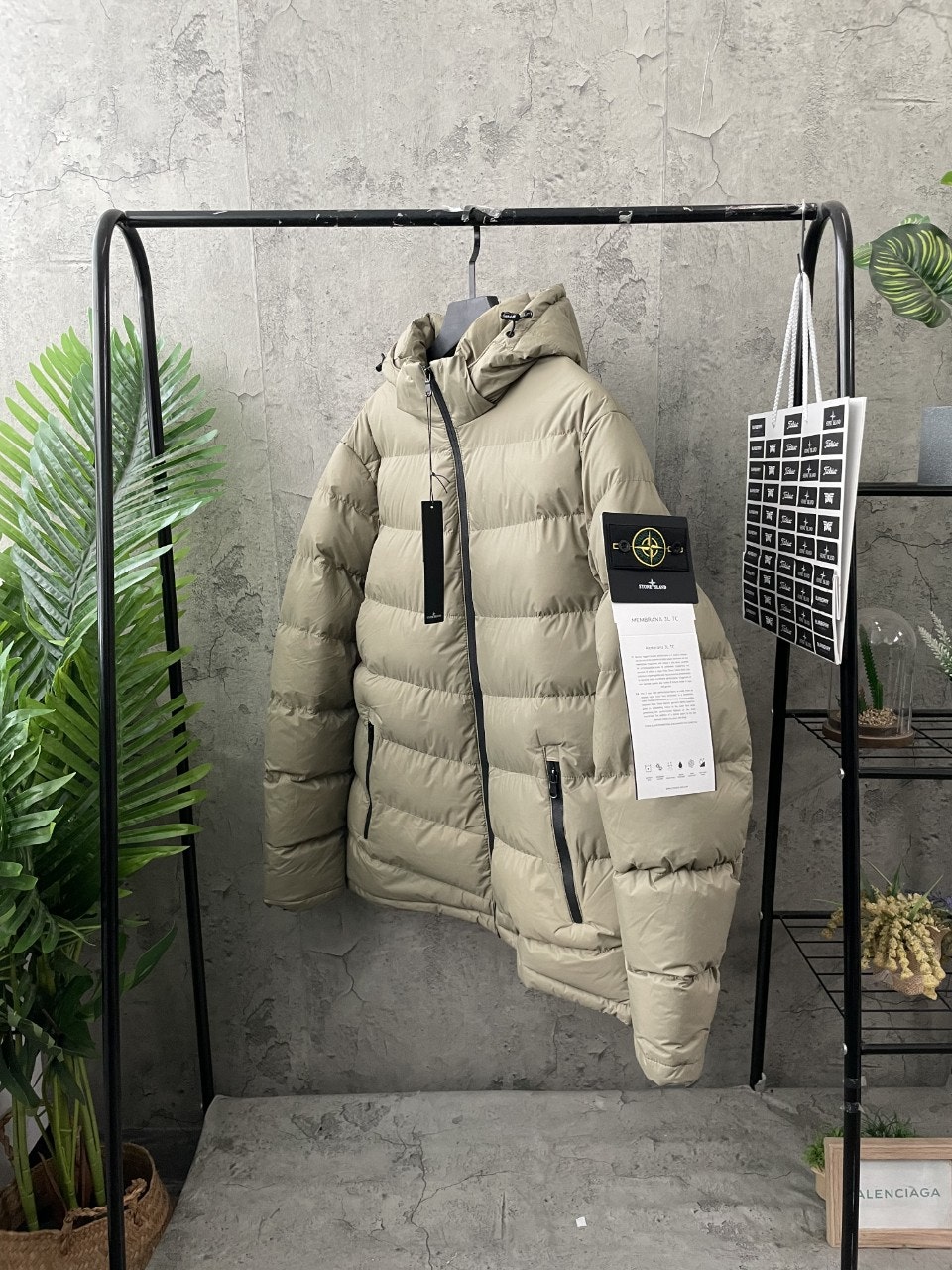 스톤아일랜드 후드윈패딩 (3color)