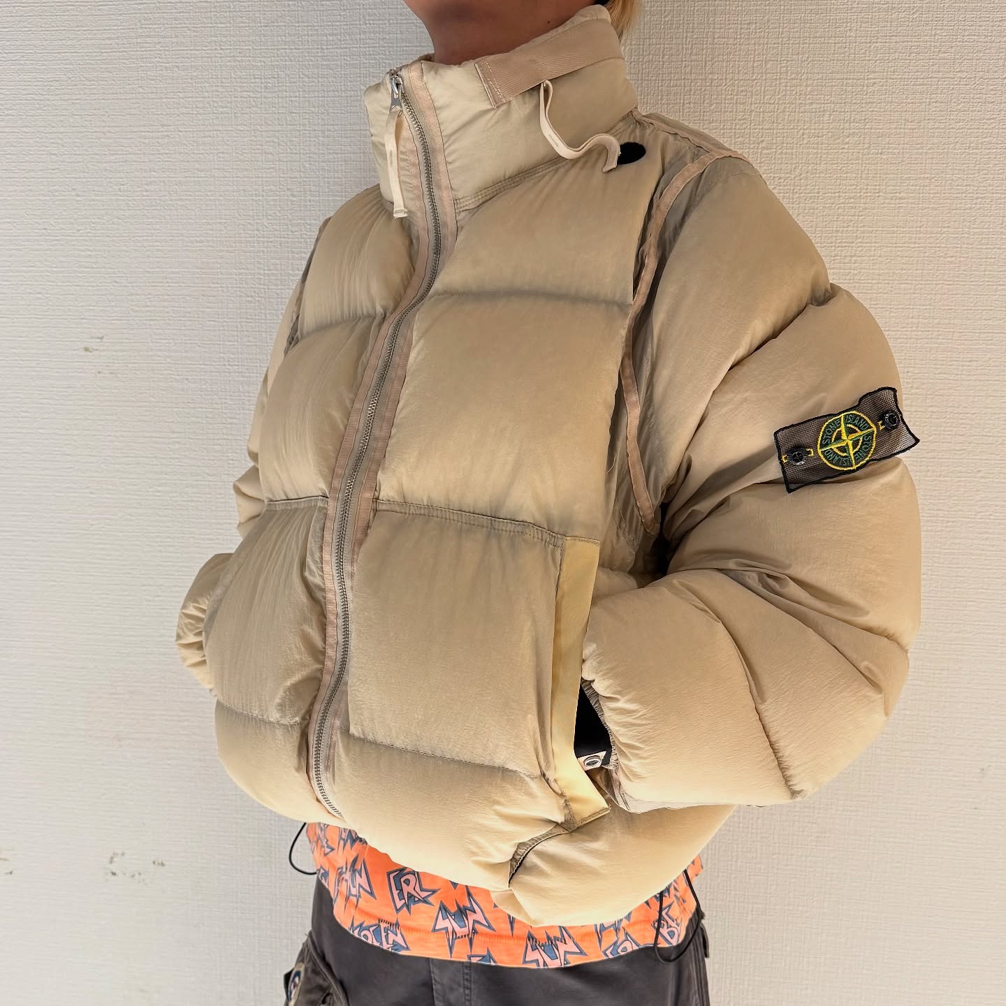 스톤아일랜드 마이크로랩스 구스다운 패딩 - 망사와펜