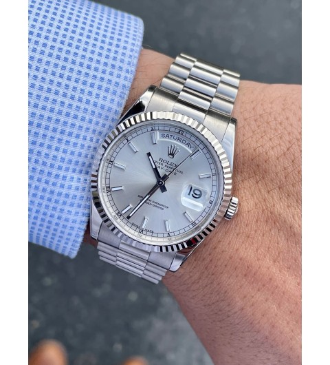 롤렉스 데이데이트 실버다이얼 (국내공장 AS가능)