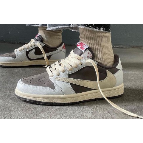 *기획특가* 나이키 트래비스스캇 x 조던1로우OG '리버스 모카 (국내당일배송)