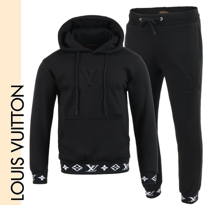 루이비통 엠보 로고 후드 셋업