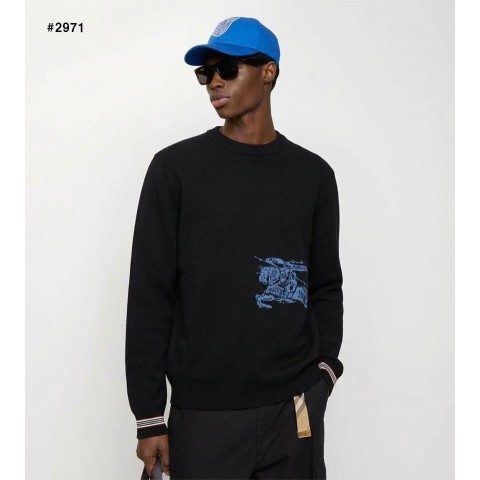 버버리 블루 기마자수 EKD 라운드 니트