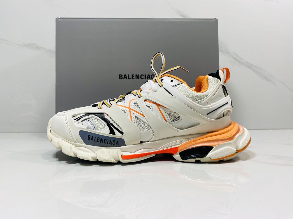 *기획특가* 발렌시아가 트랙 스니커즈 화이트 오렌지 2019 (국내당일배송)