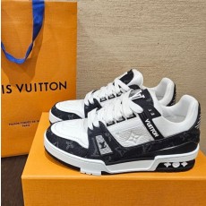 *기획특가* 루이비통 트레이너 스니커즈 (국내당일배송)