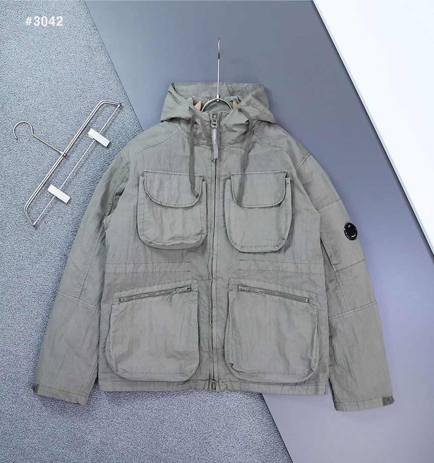 CP컴퍼니 더블 레이어드 포켓 렌즈 후드 자켓 - 2 Color