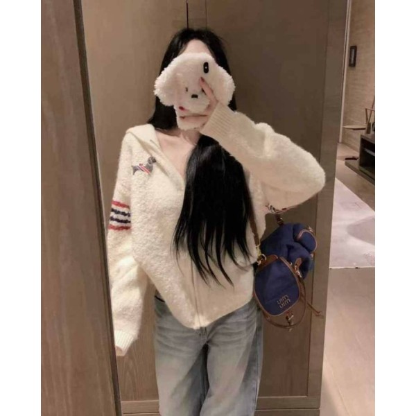 톰브라운 여성 모던 클래식 도그 후드 셰르파 자켓 - 2 Color-레플리카 사이트 쇼핑몰