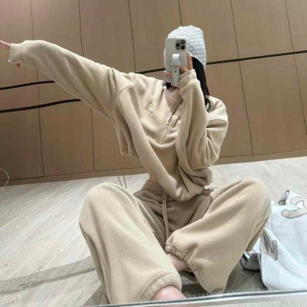 발렌시아가 여성 로고 오버 핏 플리스 반집업 트레이닝 세트 - 2 Color-레플리카 사이트 쇼핑몰