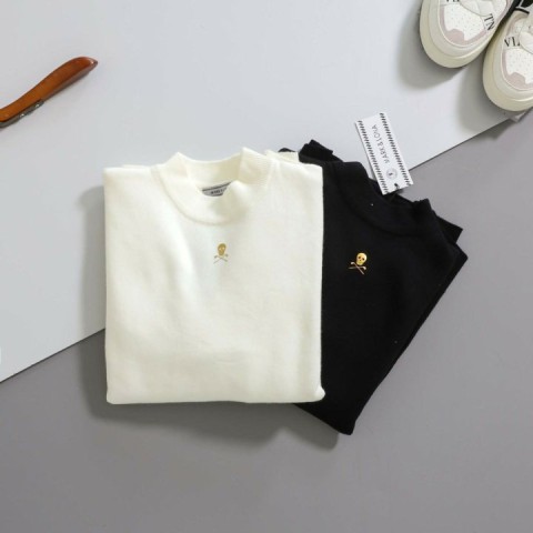 마크앤로나 백 스컬로고 기모 스웨터 - 2 Color