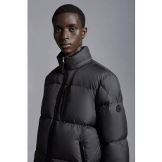 몽클레어 베스브레 다운 패딩