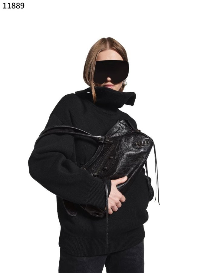 발렌시아가 르 시티 백 이스트 웨스트