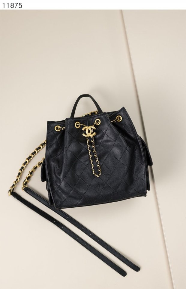 샤넬 25 미디엄 백팩