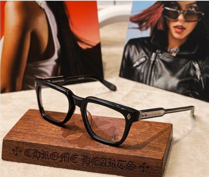 크롬하츠 엠비딕스트로우스 클래식 안경테