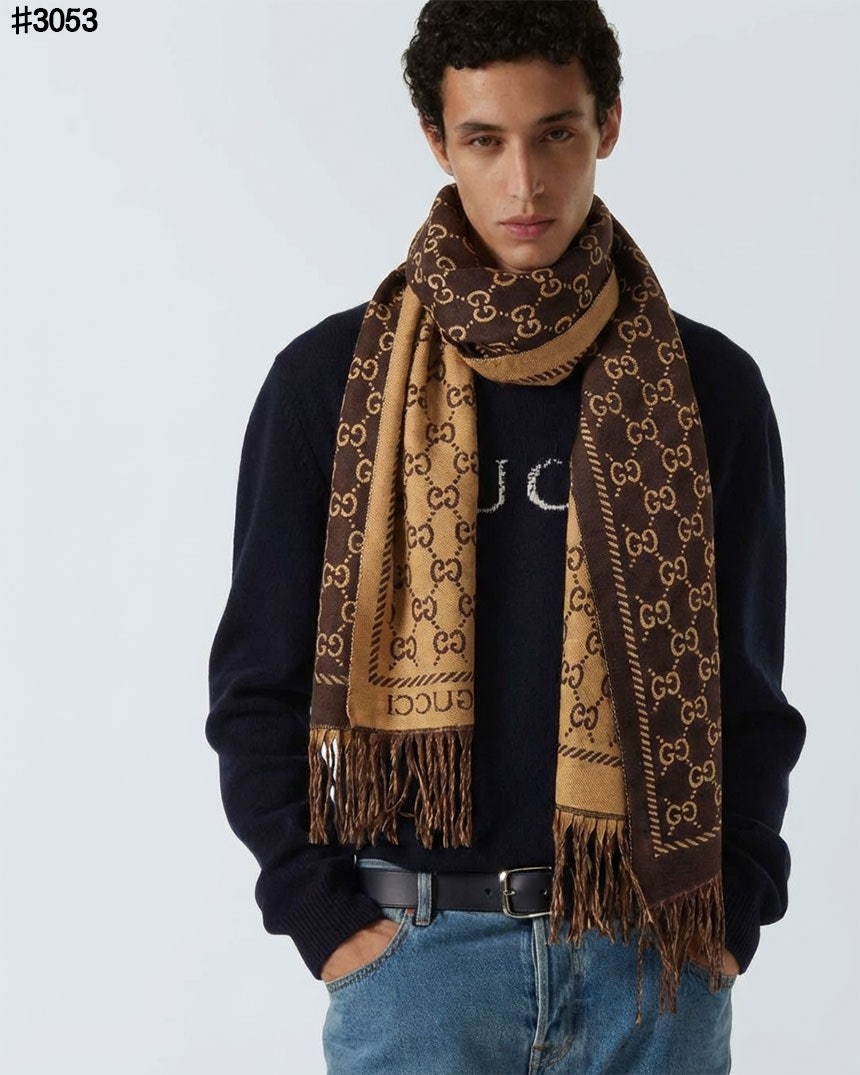 구찌 GG 울 자카드 태슬 숄 머플러
