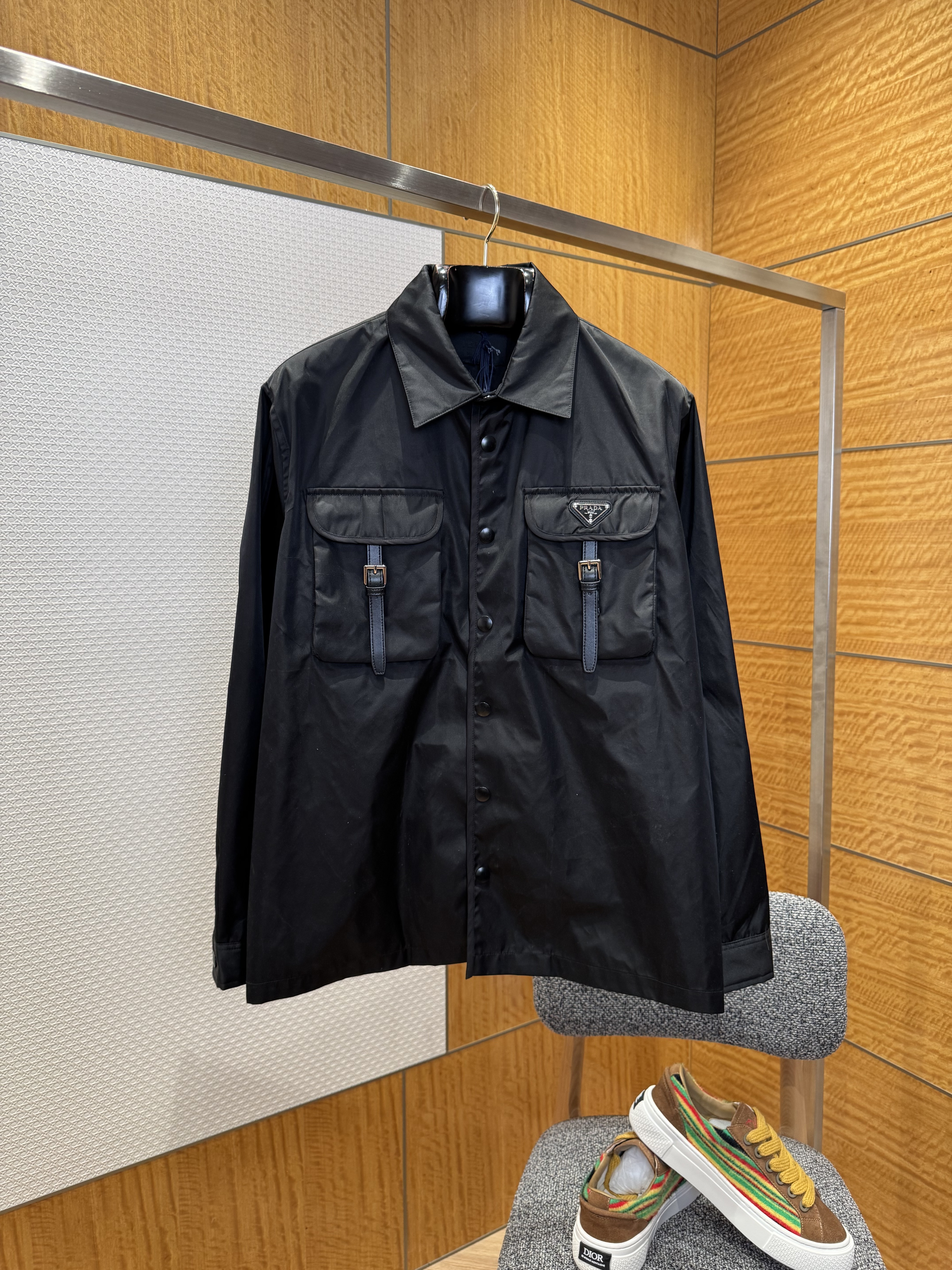 프라다 가슴포켓 리나일론 셔츠 자켓