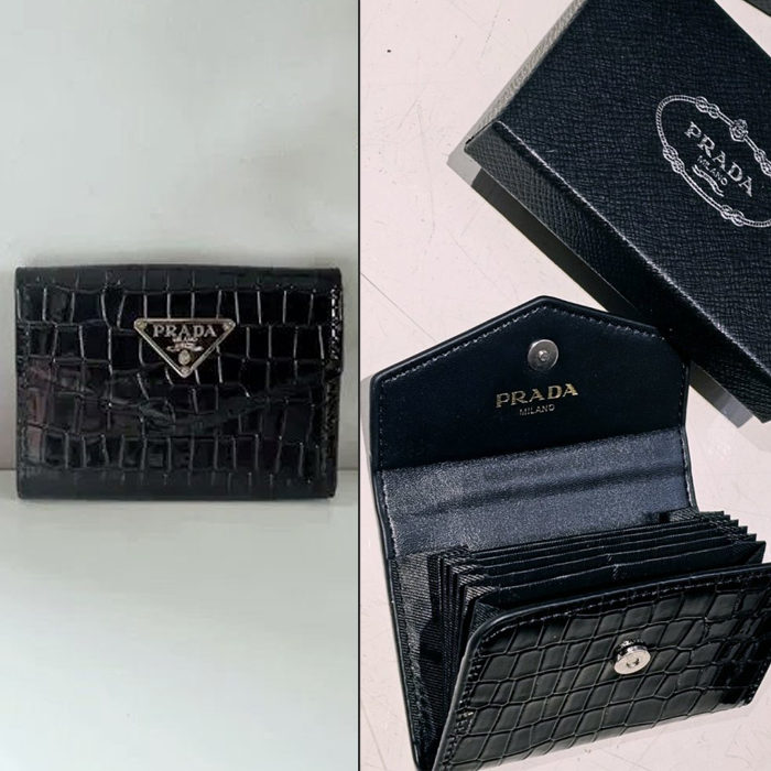 프라다 악어 아코디언 카드지갑