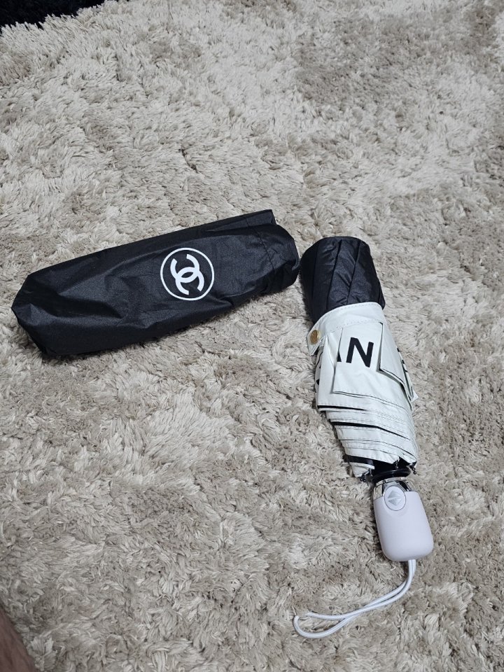 샤넬 투톤 우산