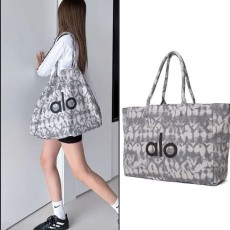 alo 알로 요가 타이다이 쇼퍼백